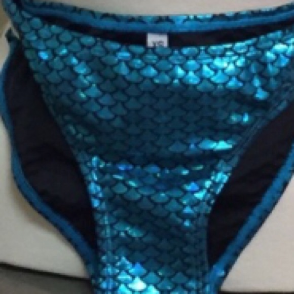 Kids mermaid bathing suit - Picture 3 of 4